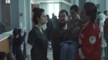 انهيار إياد نصار في الحلقة 13 من مسلسل صحاب الأرض بسبب وفاة شقيقه